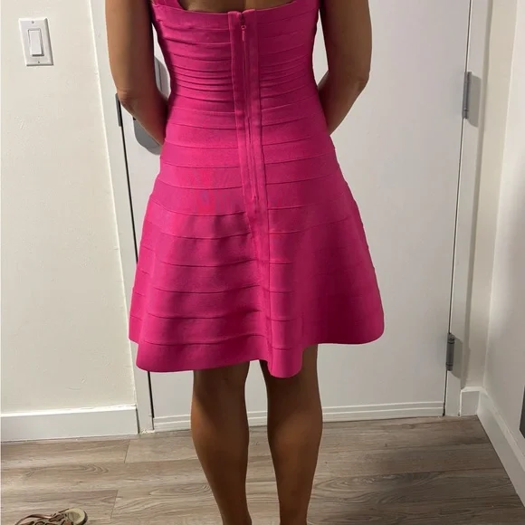 Herve Leger Fuchsia dress - Picture 2 of 7
